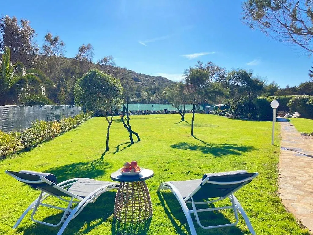 Holiday home Villetta Con Piscina E Ampio Giardino Stintino